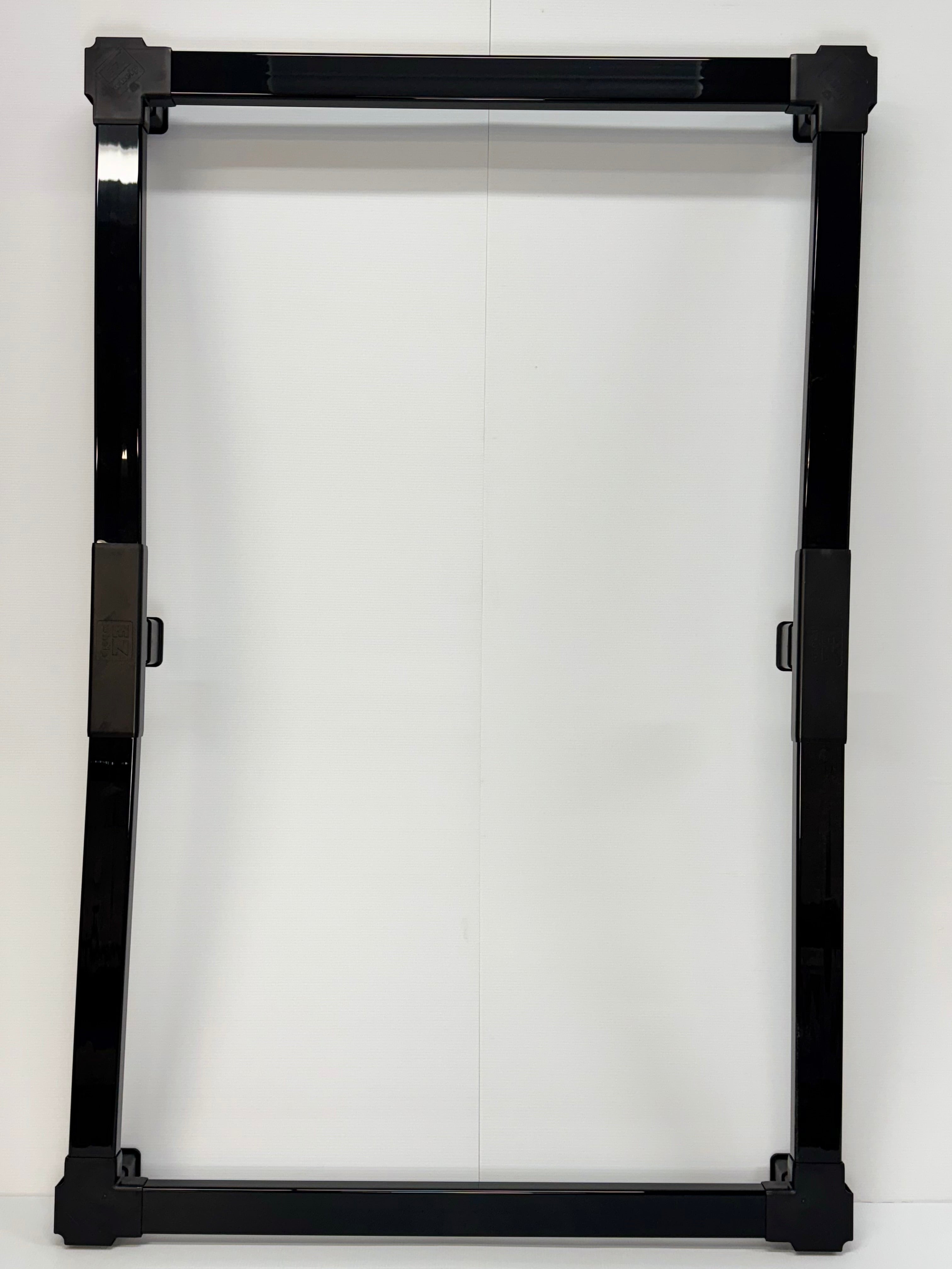 FAB Rail System 2.0 – Tool-Free Pig Rails for Whelping Boxes